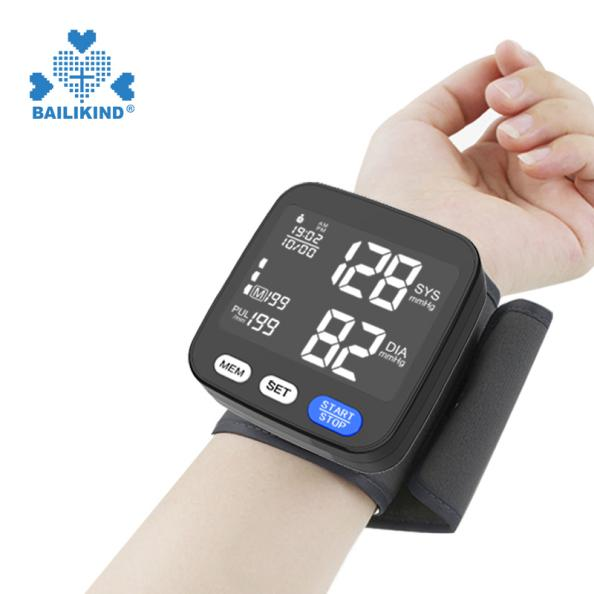 Indlela yokusetyenziswa kweDigital Wrist Blood Pressure Monitor